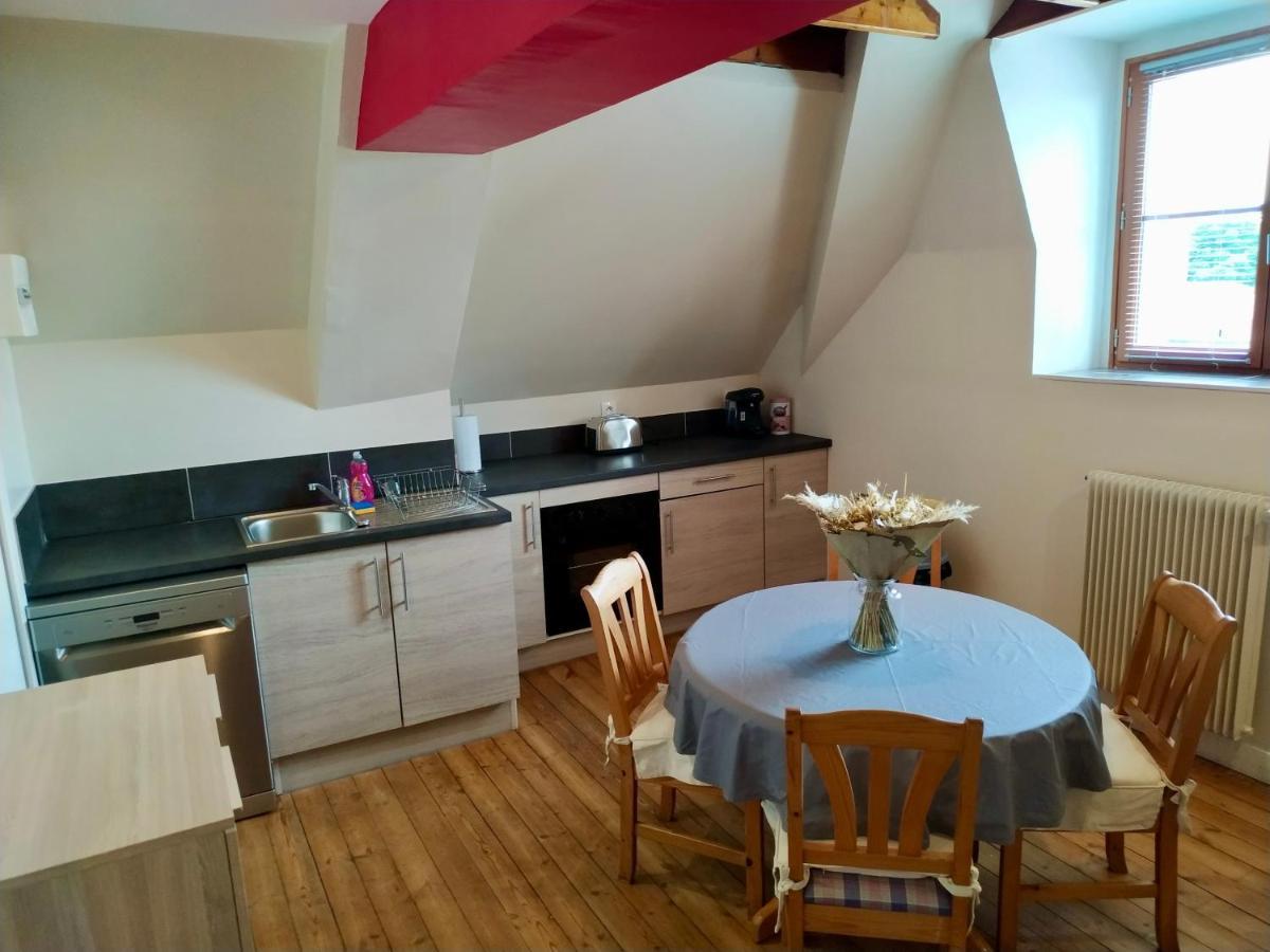 Le Gîte du Trésor Montreuil-Bellay Esterno foto